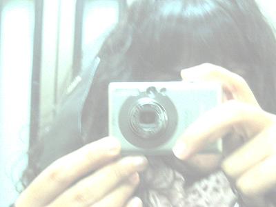 20061117120645-flash.jpg