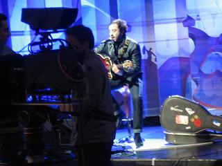20070112144428-lucas8tv.jpg