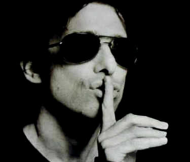 20070912115502-shhh.jpg