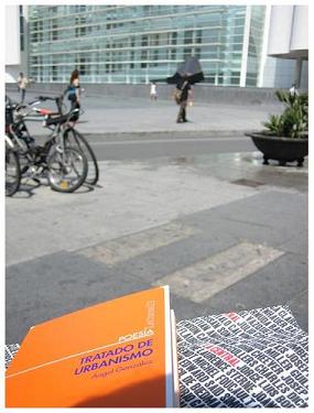 20080114112546-angelgonzalezenlaplazadelmacba.jpg